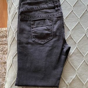Women’s black jeggings